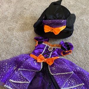 Minnie Mouse with costume. Disney Store 3T